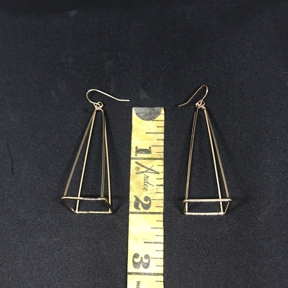 GOLD TRIANGLE EARRINGS ✨✨✨ - Picture 2 of 2